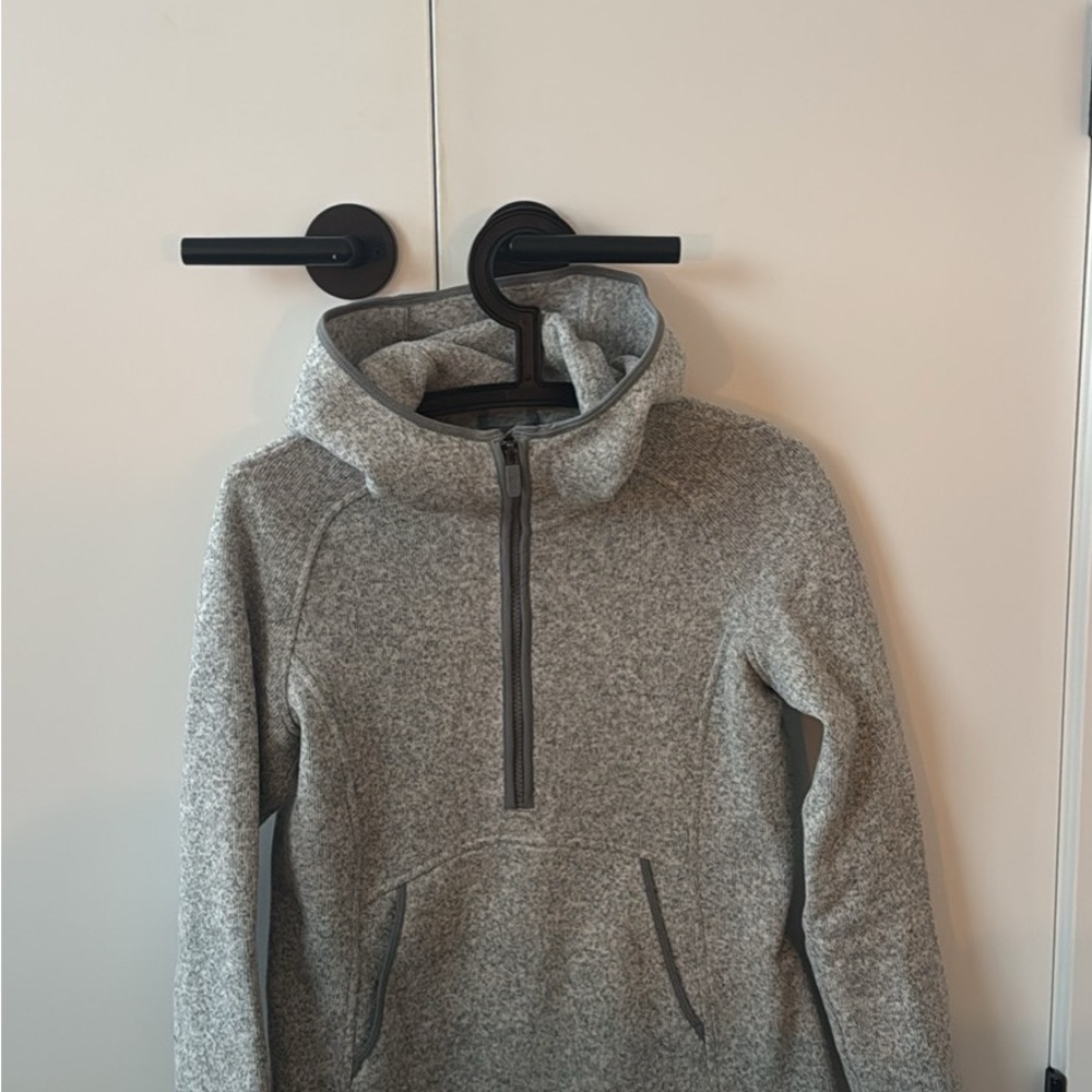 Lululemon Grey Hooded Sweater size 4-6
